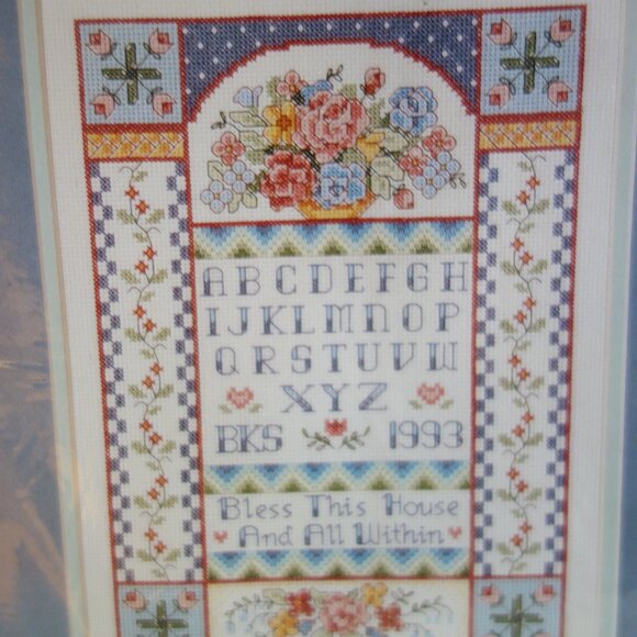 Vtg J. & P. COATS Counted Cross Stitch “Blessed House Sampler” #23501 kit - Picture 3 of 5